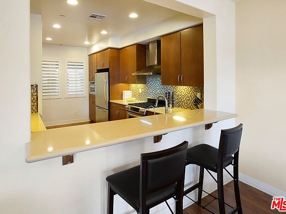 5th image of 7100 Playa Vista Dr APT 323