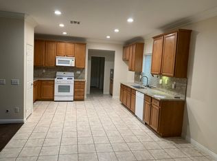 6535 Jade Ct, Eastvale, CA 92880