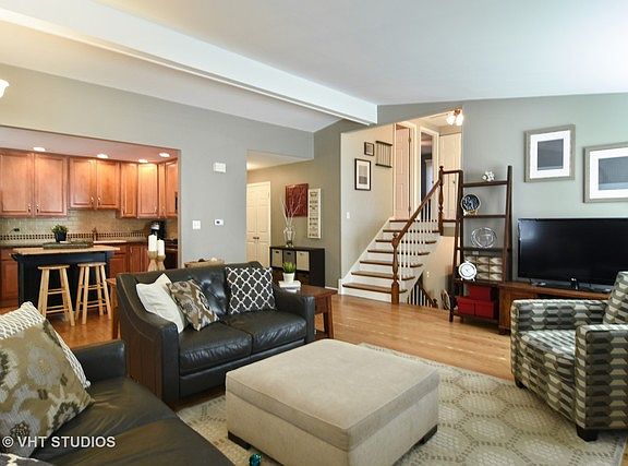 4th image of 29 E Garden Ave