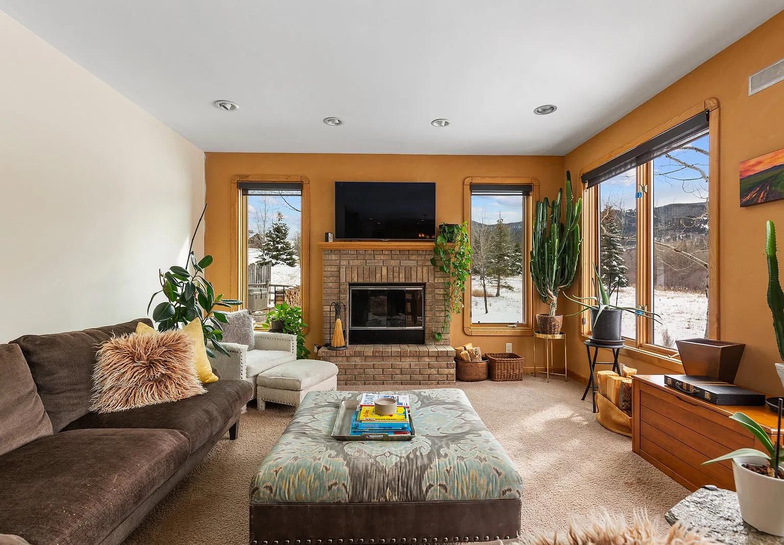 3 bed, 2.5 bath, 2840 sqft, $7,000 — Photo 4