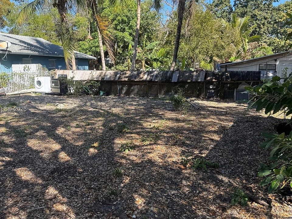 1st image of 7613 NE 3rd Ave