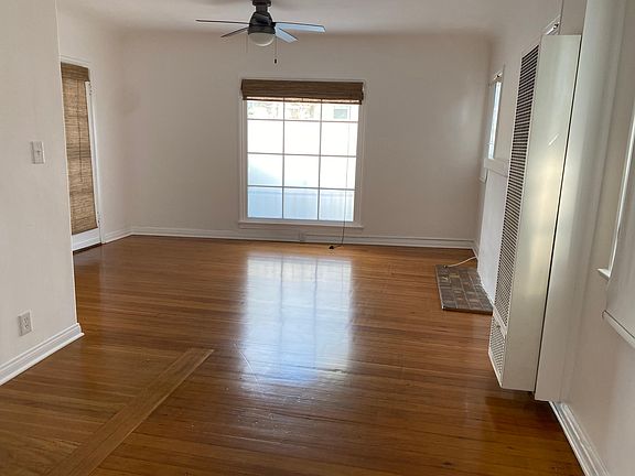 5th image of 257 Hampton Dr APT 7