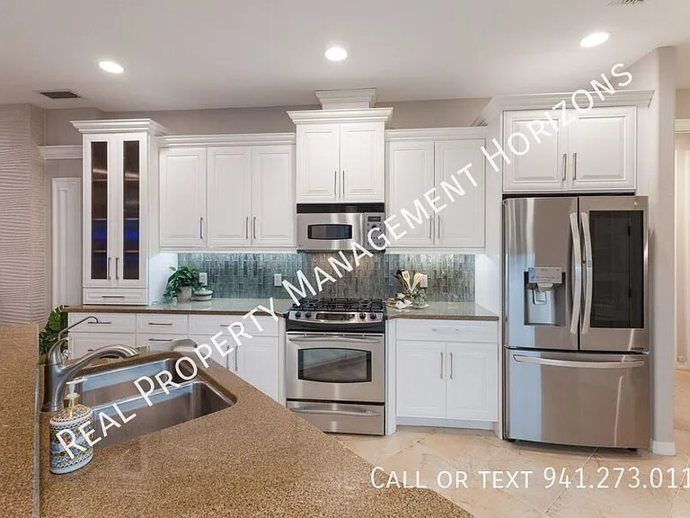 4668 Tuscana Dr — Photo 15