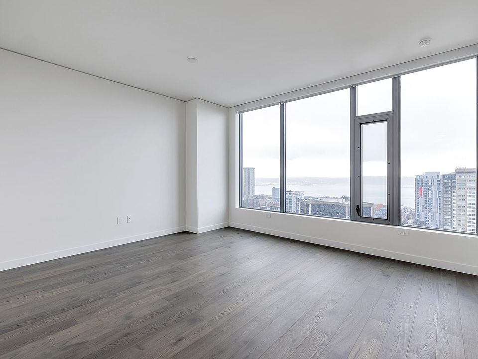 1st image of 2510 6th Ave #2507