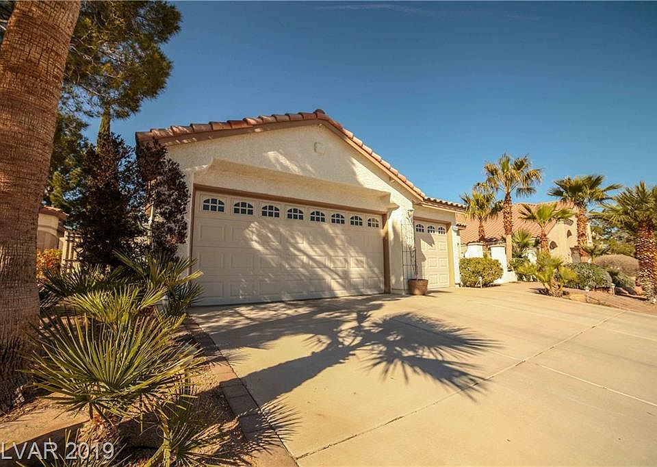 1st image of 8116 Tropic Isle Cir