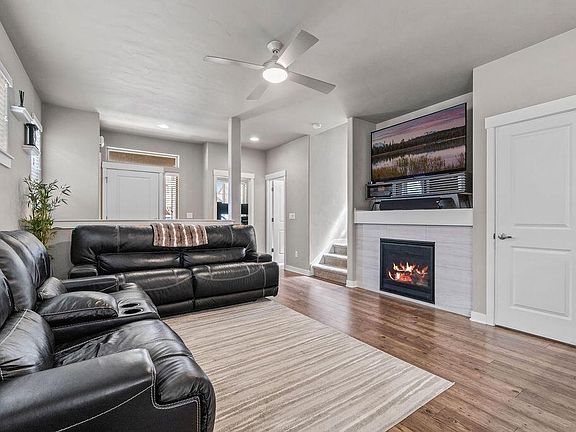 4th image of 3796 SW Coyote Ln