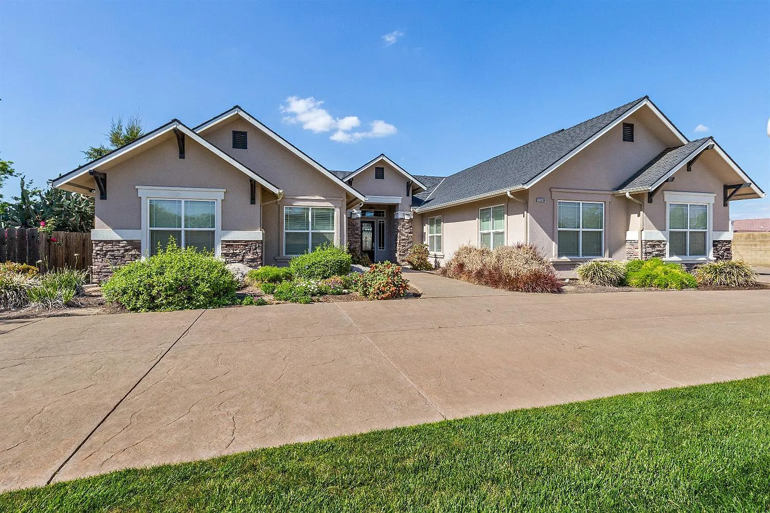 11280 Fargo Avenue photo 1