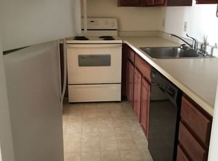 164 Barnstead Dr APT 32, Springville, NY 14141