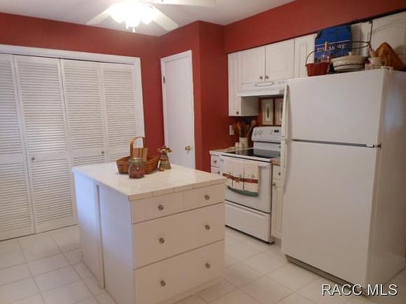 2nd image of 3350 E Lake Nina Dr