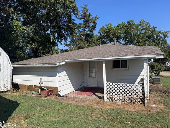 2nd image of 704 S 20th St