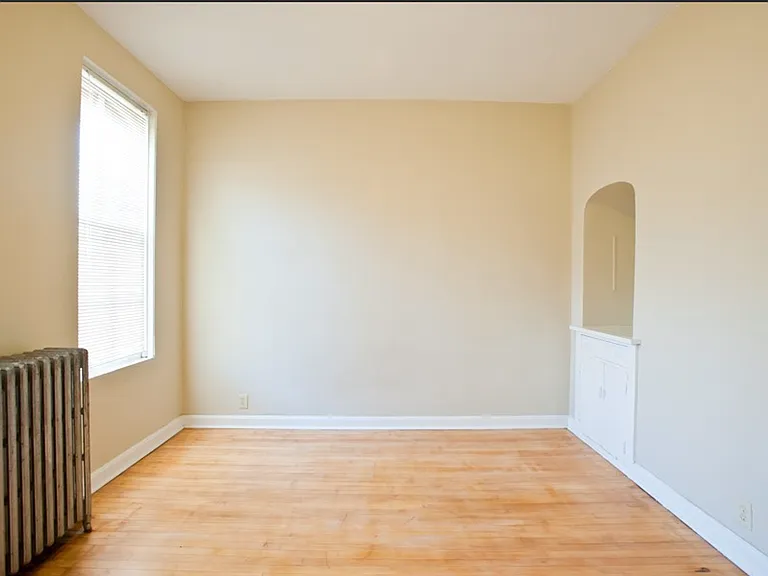 1 BD/1BA w Heat near Brady — Photo 8