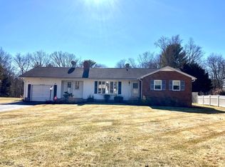 369 Lyon St, Ludlow, MA 01056