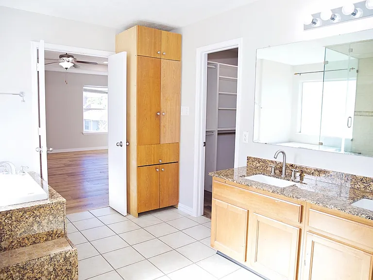 18234 Sable Tree Dr — Photo 16