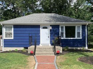 57 Granger St, Springfield, MA 01119