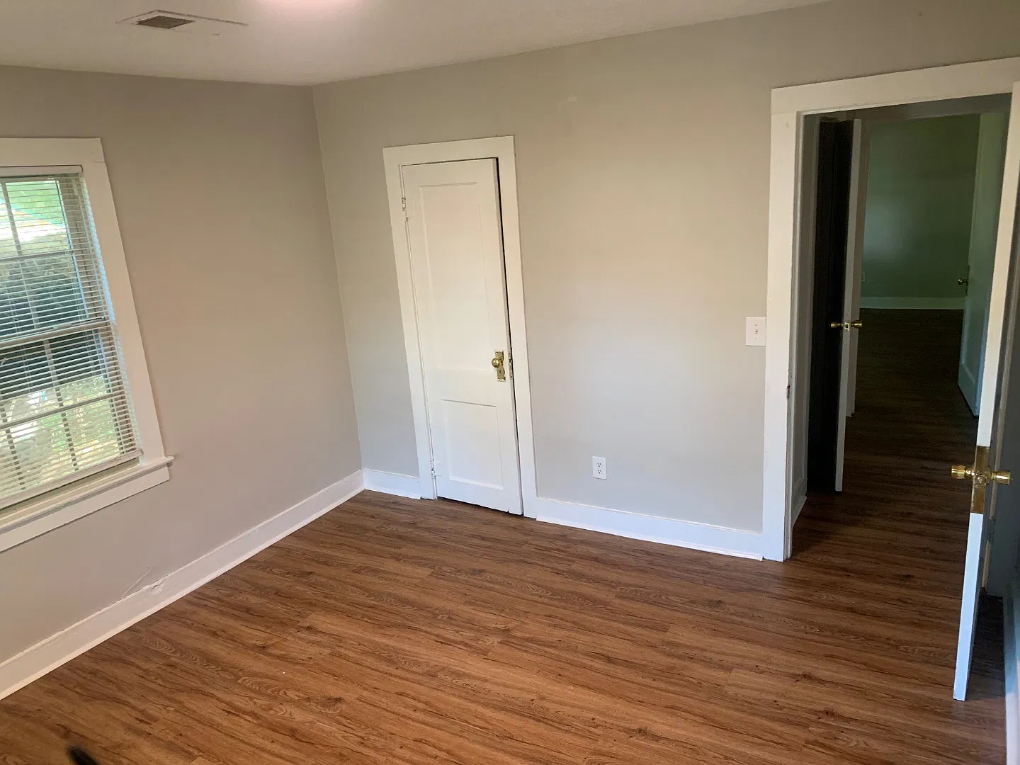236 Dancy St — Photo 4