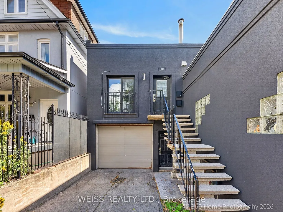 897 Lansdowne Ave #2
