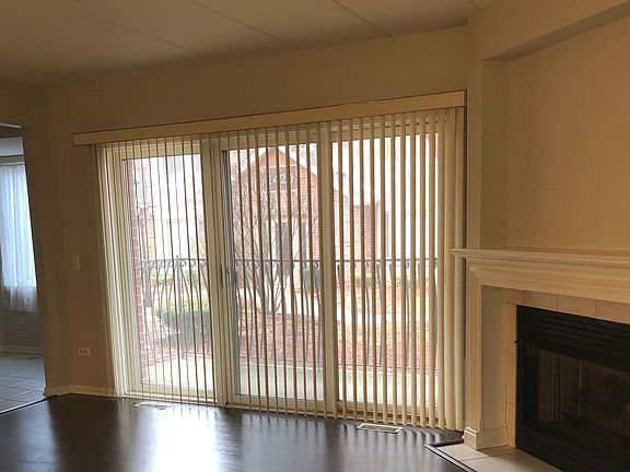 5th image of 9410 S Melvina Ave #1SW