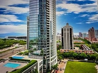 2nd image of 1201 S Prairie Ave APT 1104