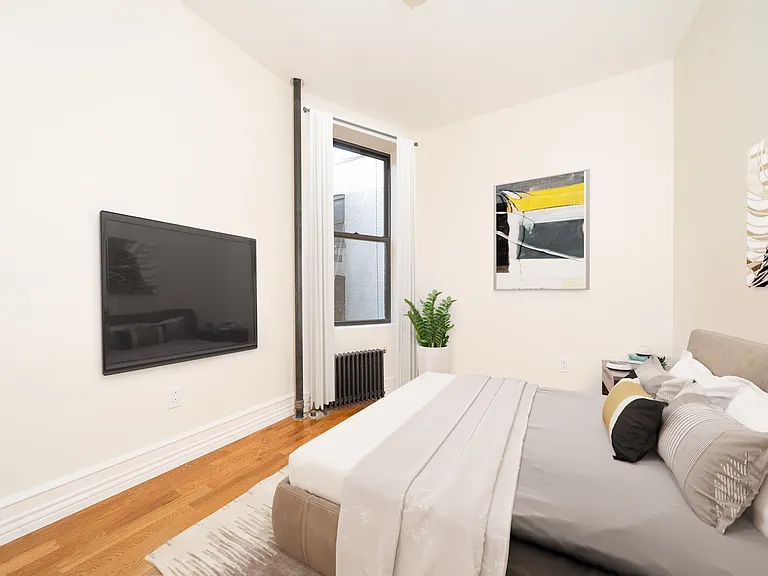 160 W 84th St #10A — Photo 4