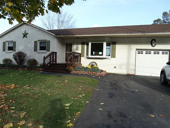 2nd image of 34 Holmes Ave