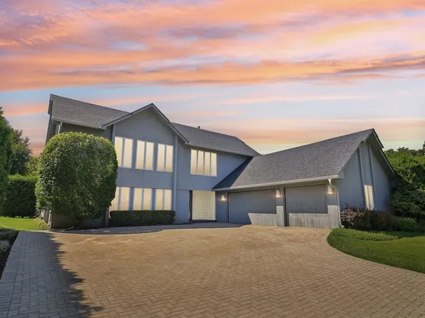 1044 Happ Rd, Northfield, IL 60093