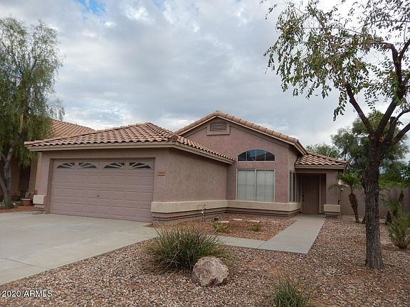 2nd image of 1920 W Oriole Way