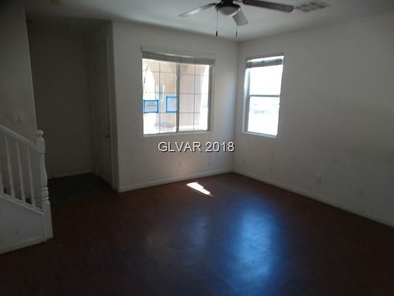 4th image of 11659 Giles St