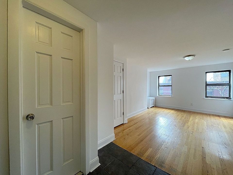 1st image of 60 W 8th St APT 5B
