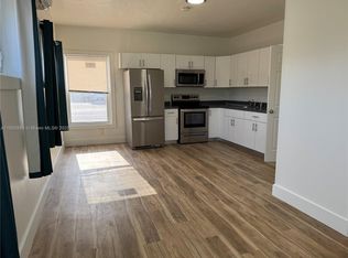 609 NW 2nd Ave #4, Hallandale, FL 33009