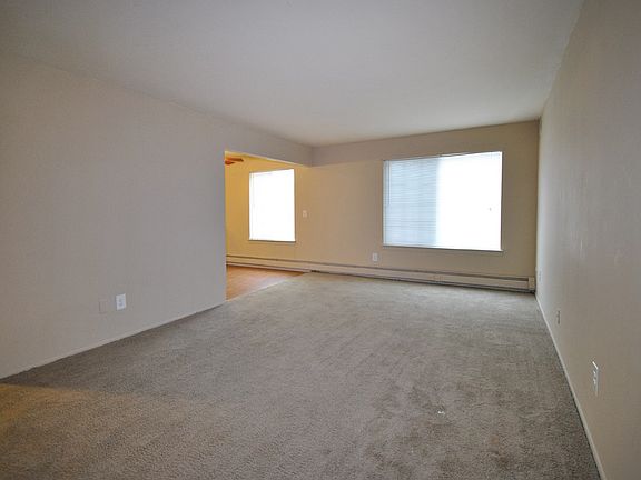 3rd image of 25830 Village Green Blvd APT 204