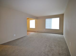 25831 Village Green Blvd APT 307, Harrison Township, MI 48045