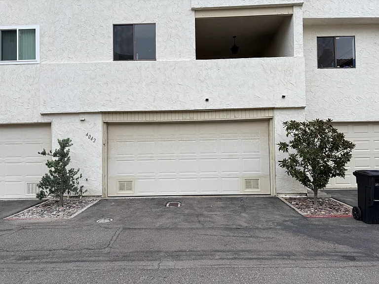 2-car garage