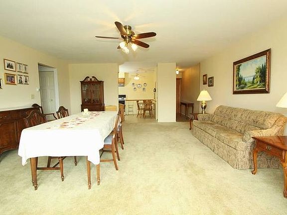 3rd image of 8035 Oconnor Dr APT 5D