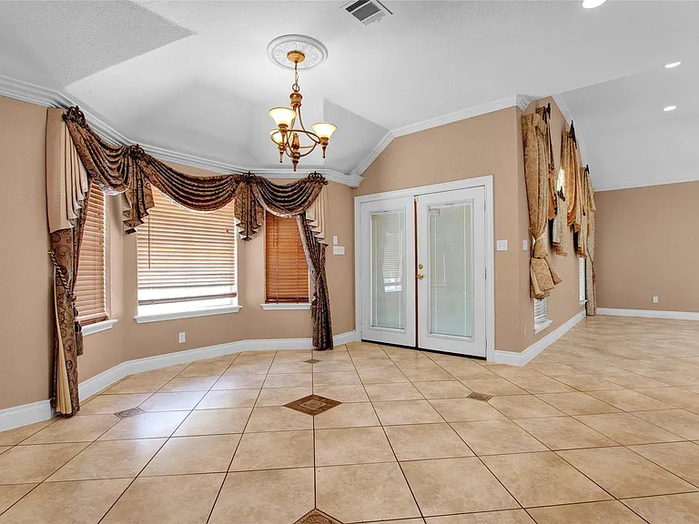 11207 Indian Trails Dr — Photo 8