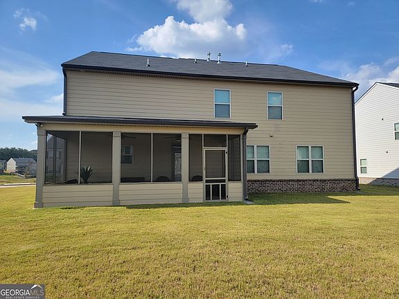 5th image of 640 Edgar St