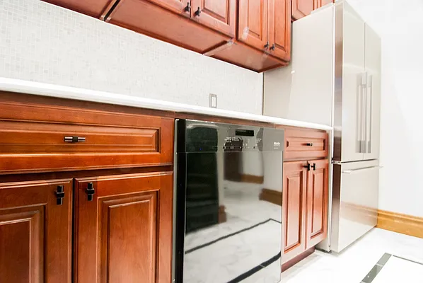 Rented by WAM Partners - William Moses Co. | media 42