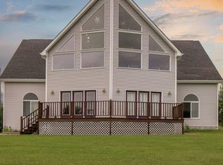 712 N Tiffany Dr, Palmer, AK 99645