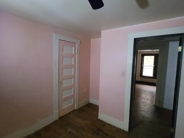 1908 N Union St — Photo 34