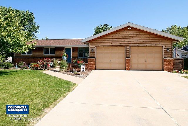 1st image of 2707 Mara Dr