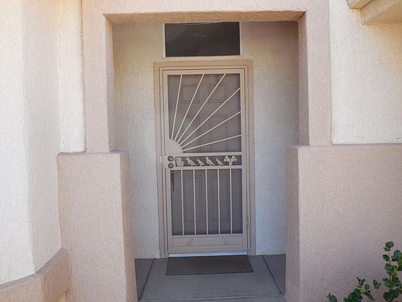 3rd image of 15213 W Via Manana