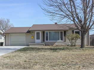 906 Welton St, Pratt, KS 67124