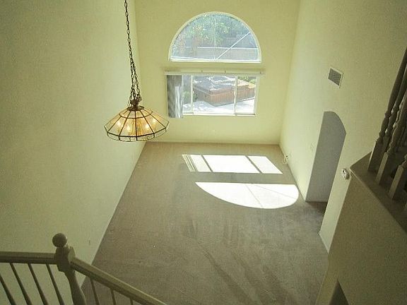 4th image of 10209 Birch Bluff Ln