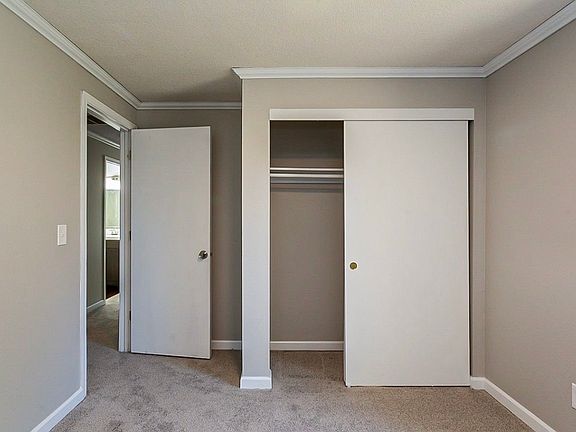 5th image of 11740 SW 92nd Ave
