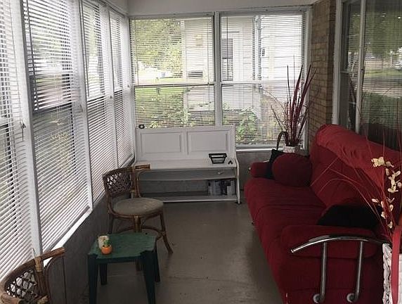 2nd image of 4644 Kingsley Dr
