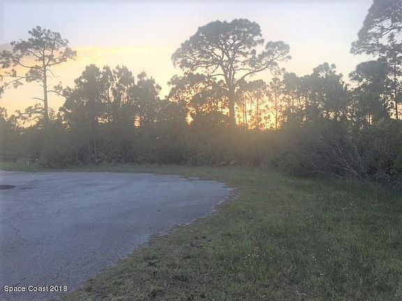 5th image of 4612 Sunnybrook Pl