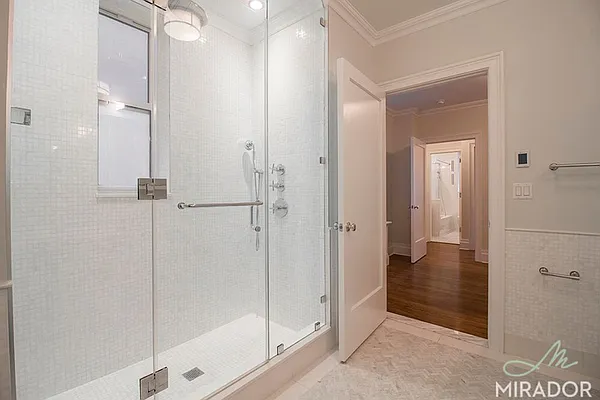 Rented by Mirador Real Estate | media 88