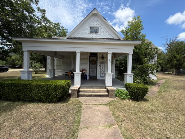 601 N San Jacinto St, Whitney, TX 76692