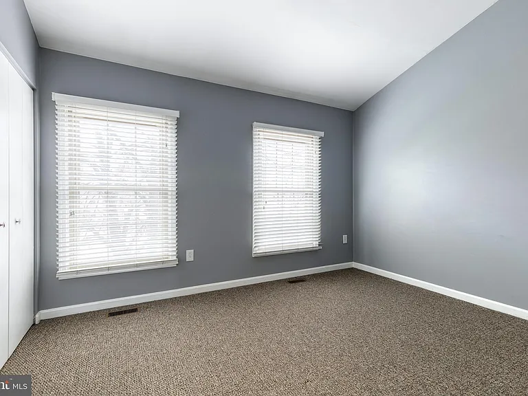 2816 Elliott St — Photo 20
