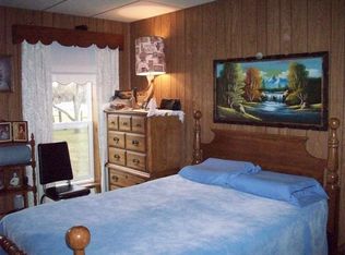 723 E 24th St, Trenton, MO 64683