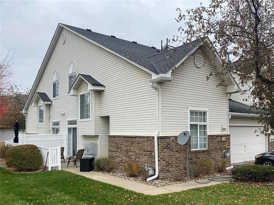1st image of 15688 Garnet Way